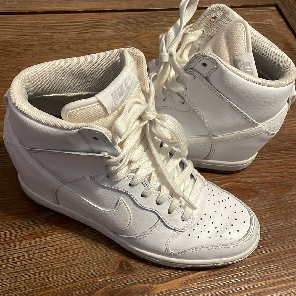 Women US8 Wmns Dunk SKy Hi Wedge White